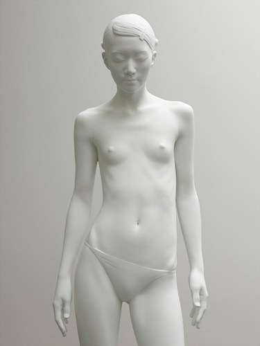 现代审美女性雕塑
